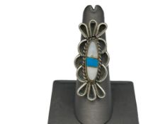 VINTAGE NAVAJO STERLING SILVER TURQUOISE AND MOTHER OF PEARL INLAID RING
