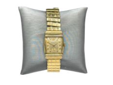 VINTAGE MEN'S WITTNAUER 17 JEWELS WRISTWATCH