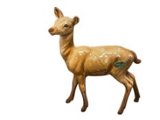VINTAGE BESWICK ENGLISH POTTERY HAND PAINTED DEER / FAWN FIGURINE