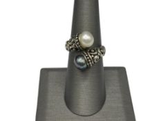 STERLING SILVER GREY AND WHITE PEARL BYPASS RING FEATURING BYZANTINE DESIGN