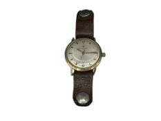 VINTAGE 1960'S MEN'S WITTNAUER MANUAL WIND AUTOMATIC WRISTWATCH WITH ROLLED GOLD CASE
