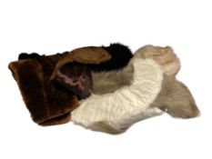 REAL AND FAUX FUR WOMENS FASHION COLLARS
