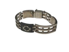 VINTAGE MEXICO MADE LOS CASTILLO STERLING SILVER LINK BRACELET