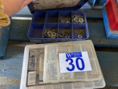 Qty screws & copper sealing washers