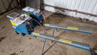 2x Bangalore gas bird scarers, with instruction manuals