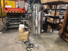 T&C STAINLESS INC 100 LITER WORKING/147.8 TOTAL VOLUME 316L STAINLESS STEEL ASME CODE STAMPED TANK