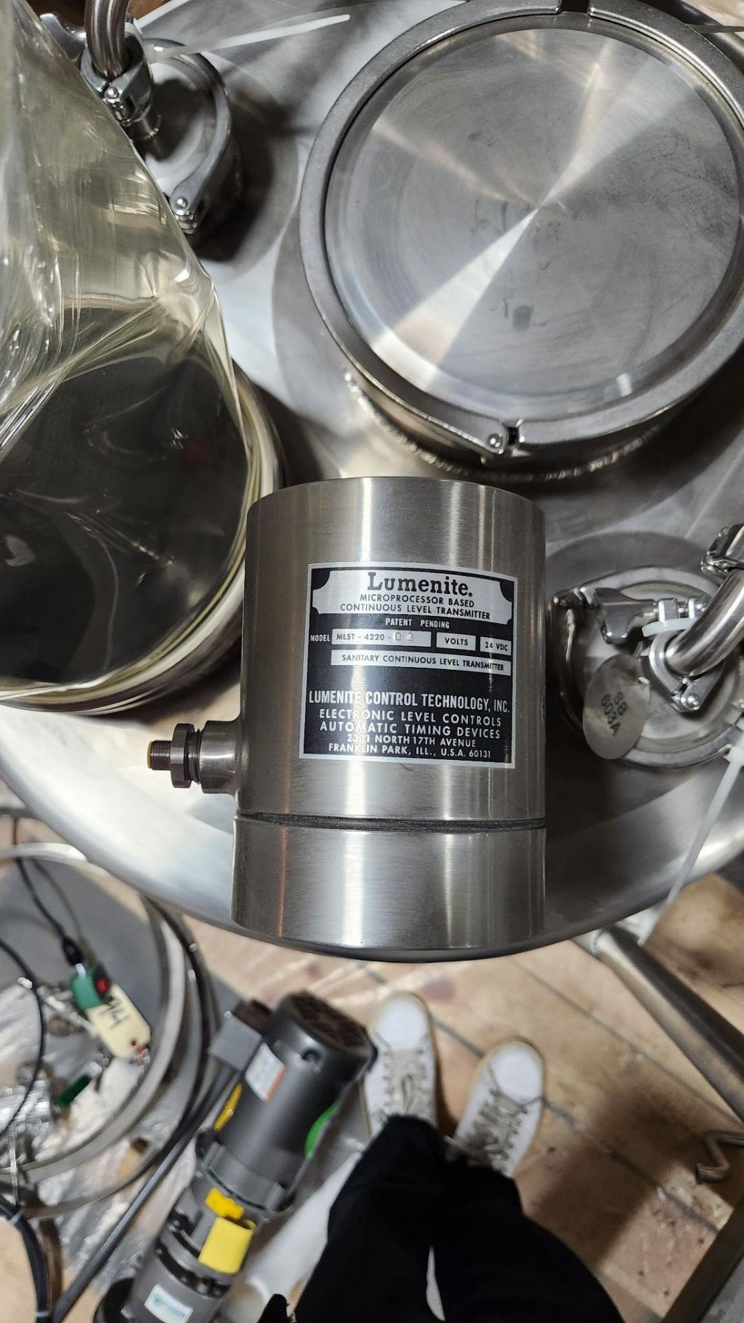 SHO-ME FABRICATION 50 GALLON DECANTER TANK S/N: SMF-IPEC-5 - Image 6 of 7