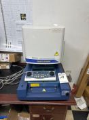 MITUTOYO QUICK SCOPE QS2002 VISION MEASURING MACHINE