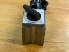 LOT OF COLLETS, INDICATORS, Z AXIS PRE SETTERS (SEE PICS)