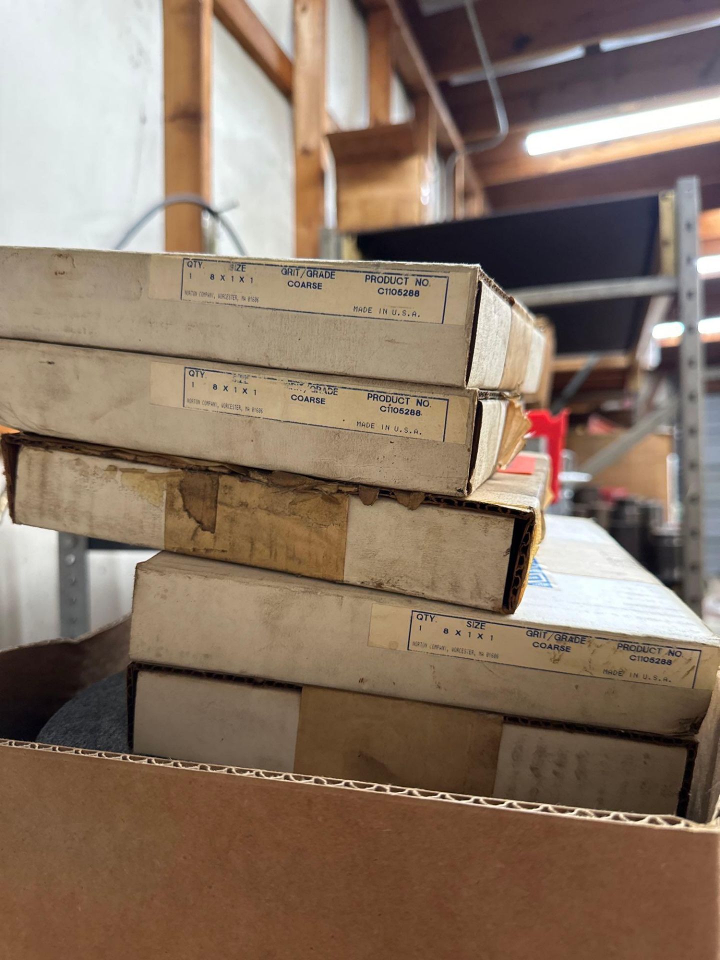 LISTA STORAGE CABINET LOADED WITH GRINDING AND ABRASIVE TOOLS - Image 19 of 26
