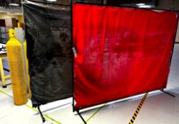 (2) WELDING SCREENS AND (2) TANKS
