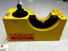 SANDVIK TOOL VISE FIXTURE