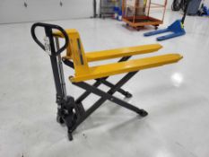 2014 ULINE H2507 SCISSOR LIFT PALLET JACK - NARROW FORK, 45 X 21