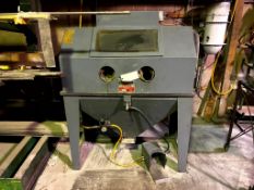 TRINCO MODEL 48 X 24 SPLIT LEVEL DRY BLAST CABINET WITH BP DUST COLLECTOR