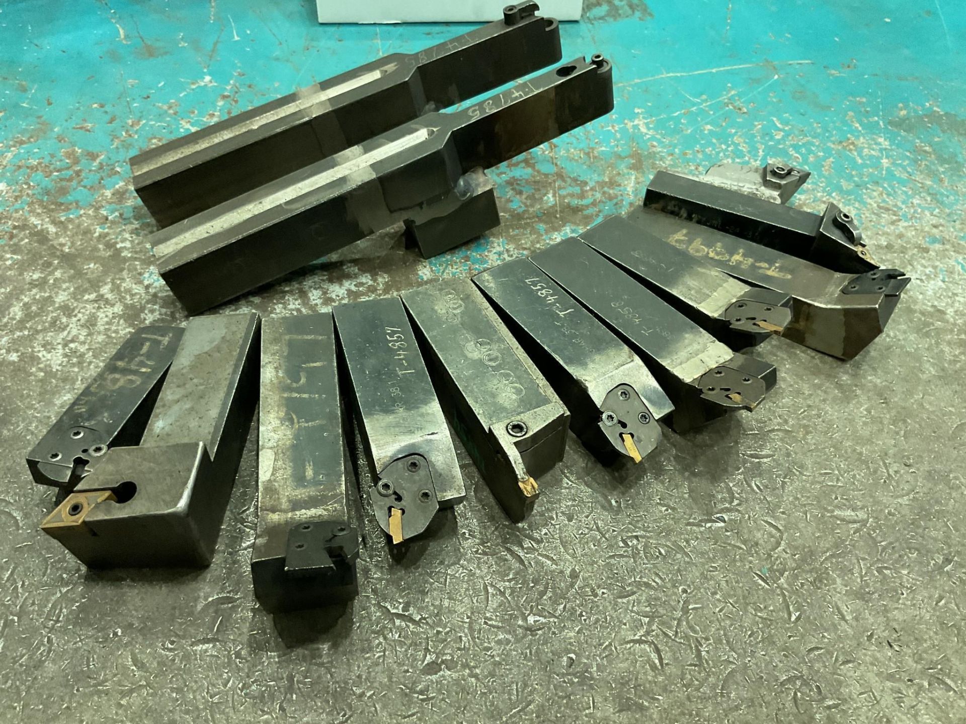 INDEXABLE TURNING TOOL HOLDERS - Image 17 of 20
