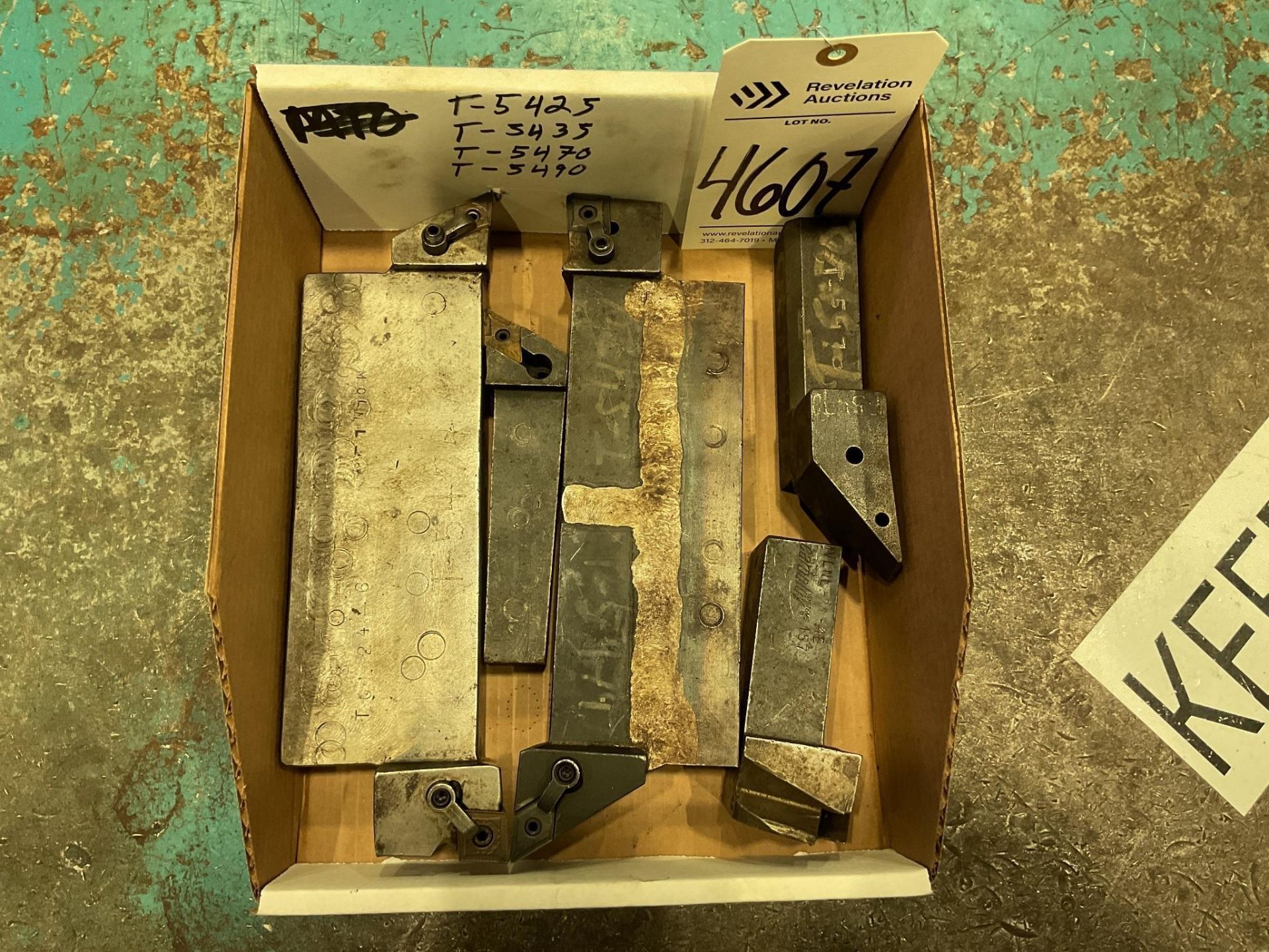 INDEXABLE TURNING TOOL HOLDERS - Image 2 of 6