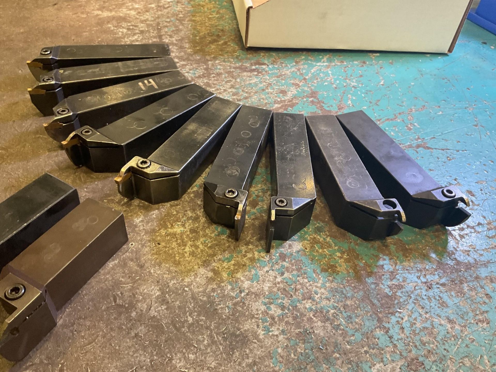 SECO 1.25 INCH SHANK INDEXABLE TURNING TOOL HOLDERS - Image 4 of 12