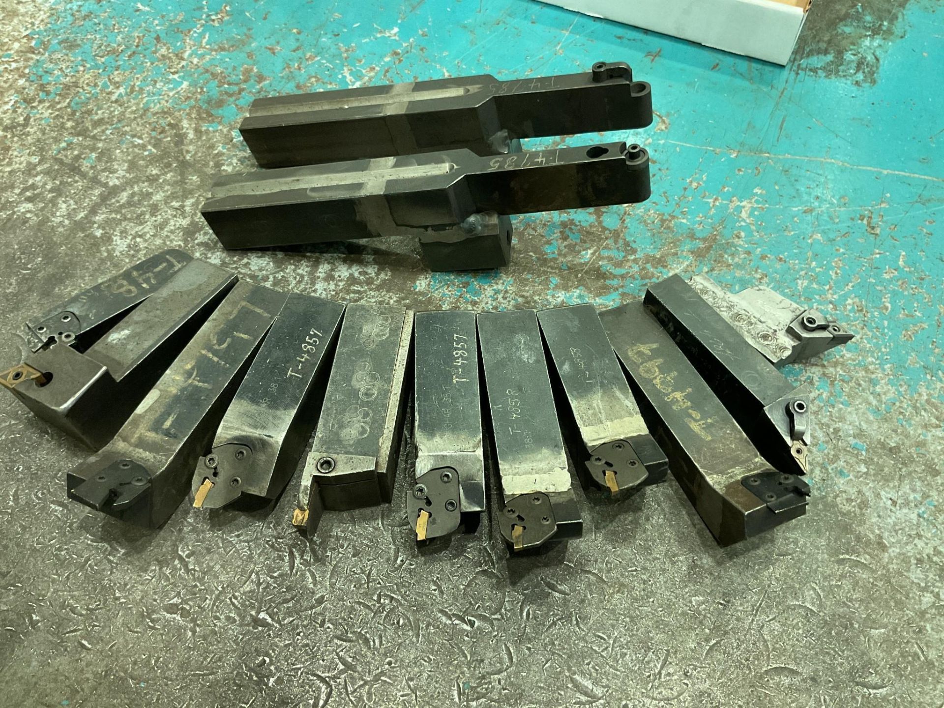 INDEXABLE TURNING TOOL HOLDERS - Image 16 of 20