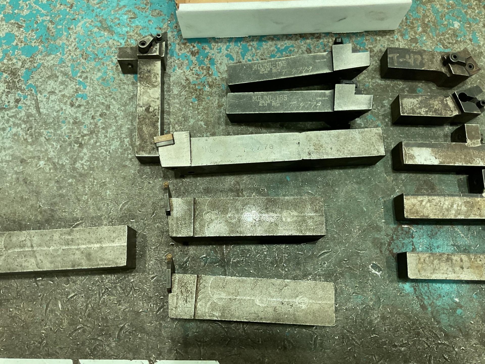 INDEXABLE TURNING TOOL HOLDERS - Image 4 of 13