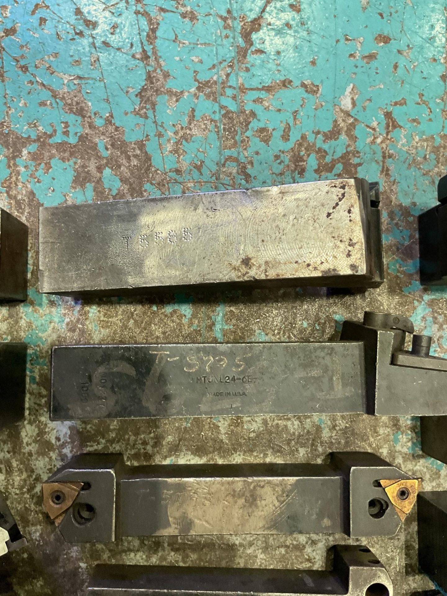 INDEXABLE TURNING TOOL HOLDERS - Image 17 of 19