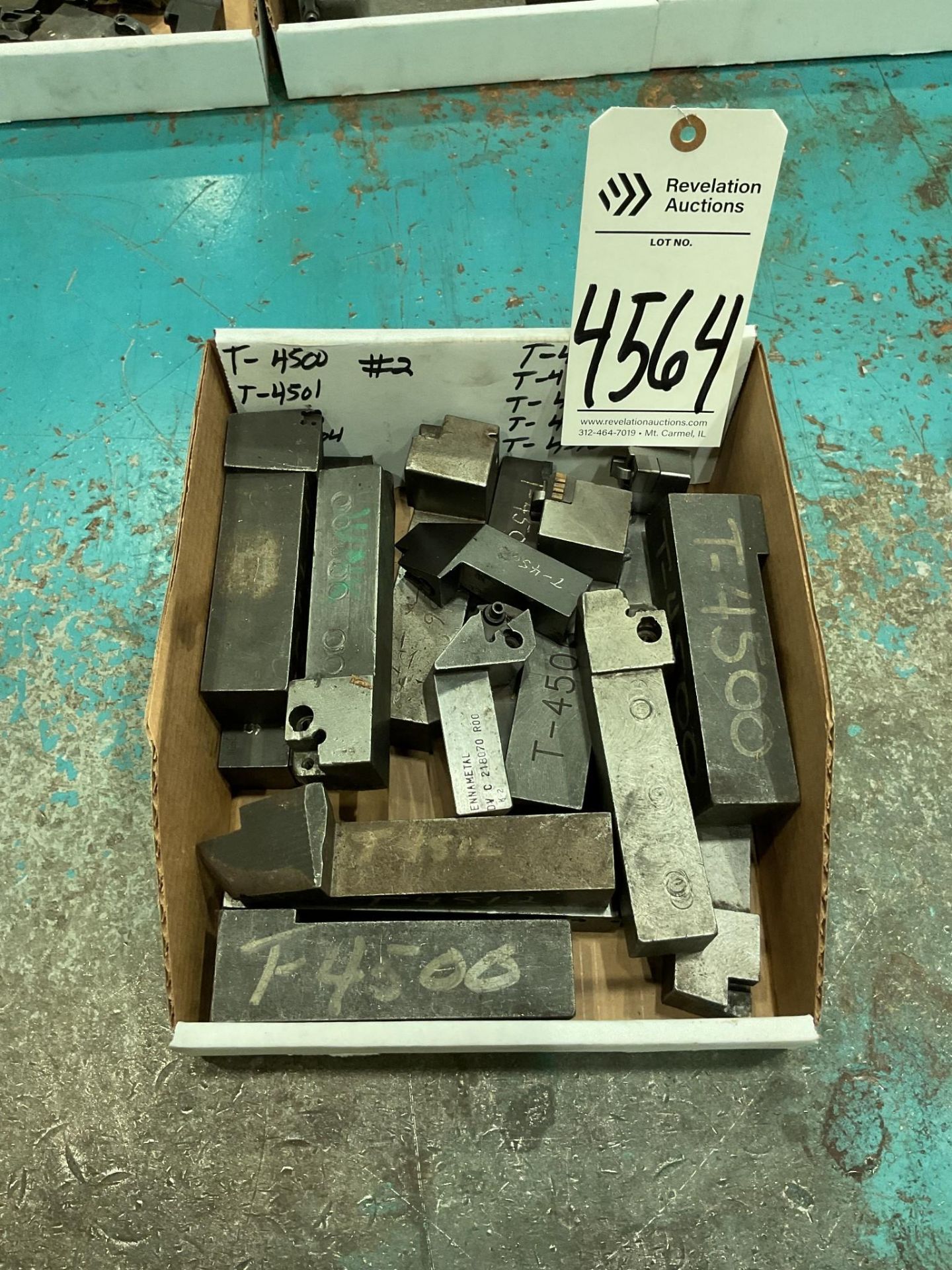INDEXABLE TURNING TOOL HOLDERS