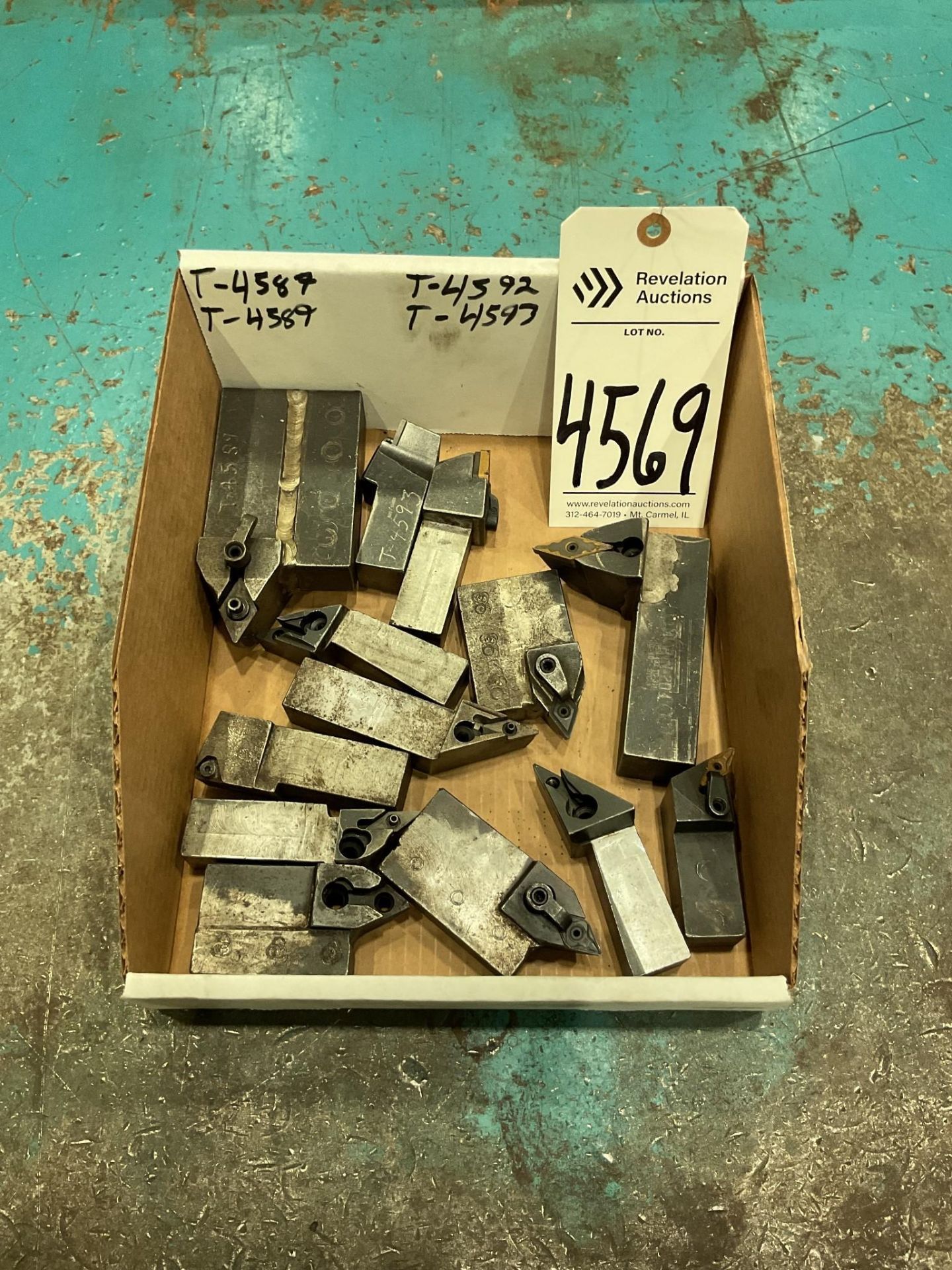 INDEXABLE TURNING TOOL HOLDERS
