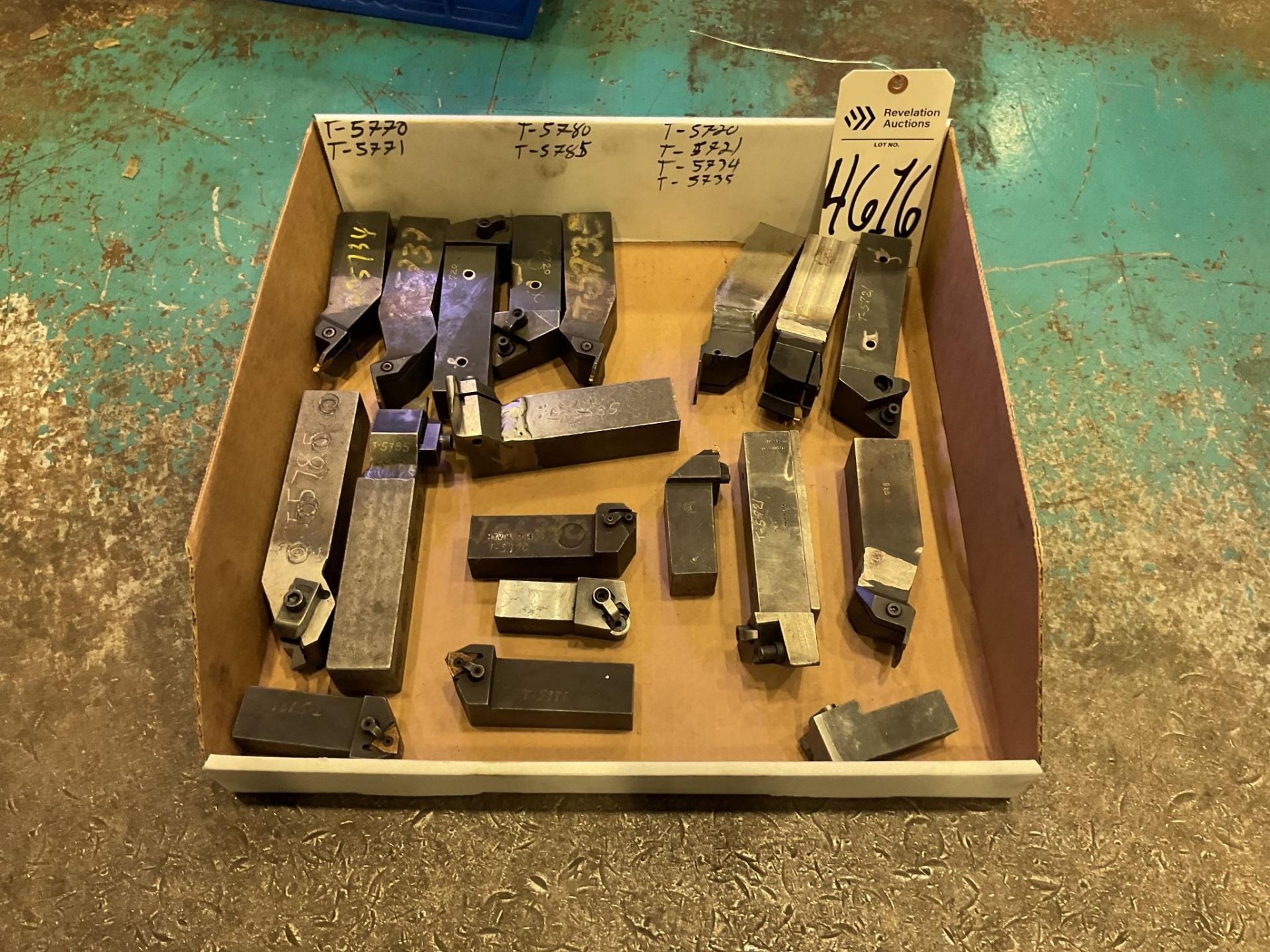 INDEXABLE TURNING TOOL HOLDERS