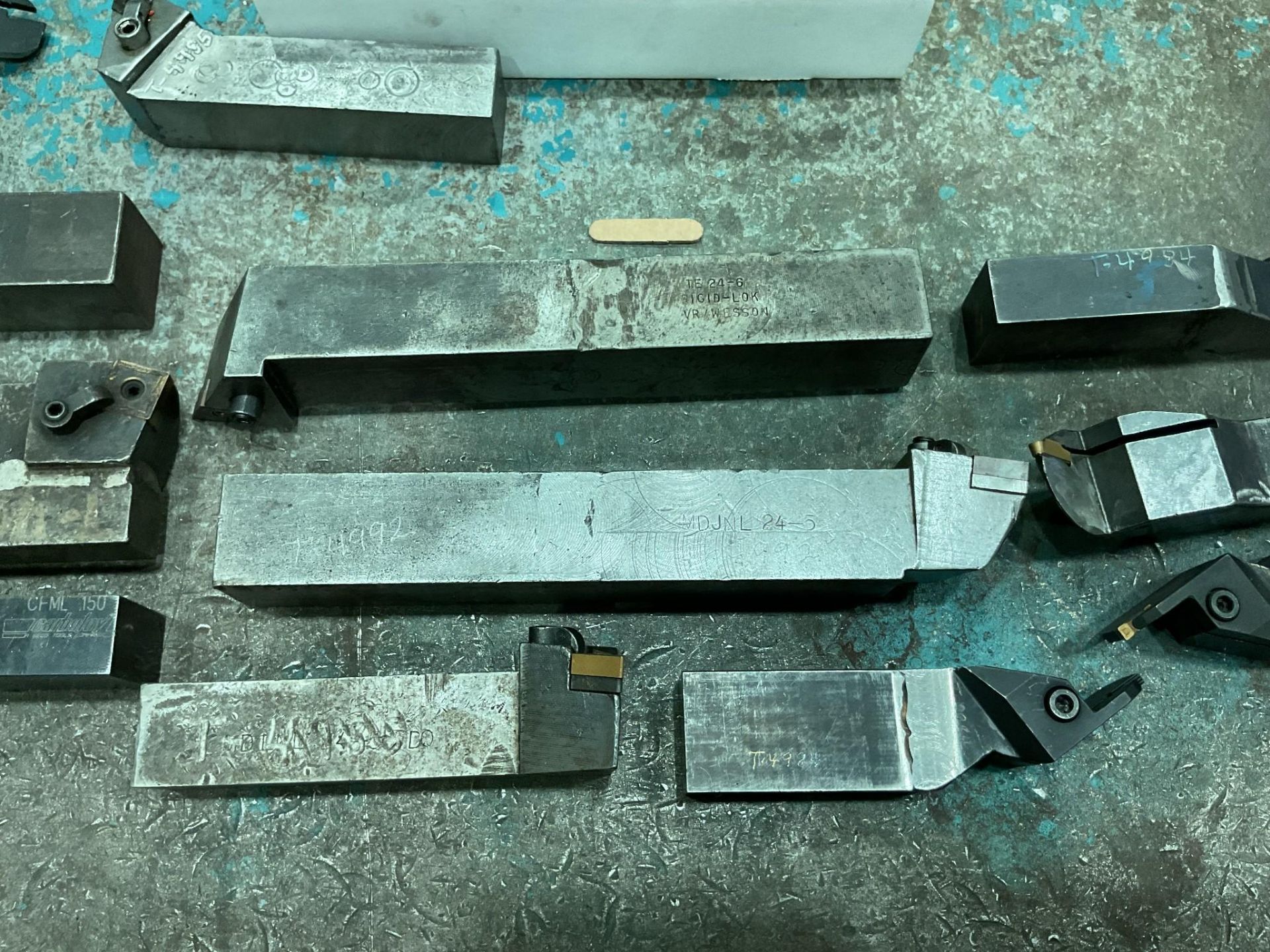 INDEXABLE TURNING TOOL HOLDERS - Image 3 of 18