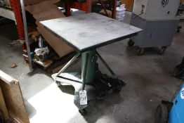 HEAVY DUTY HYDRAULIC LIFT TABLE