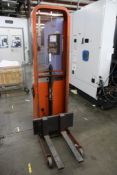 PRESTO MODEL 8666 LIFT CART, 1000 LB CAPACITY
