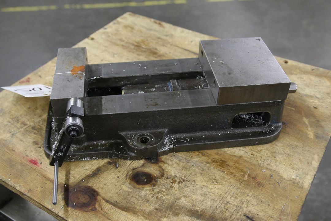 KURT D675 6" MACHINING VISE - Image 2 of 3