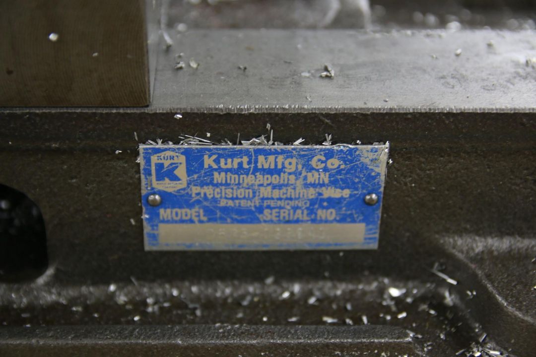 KURT D675 6" MACHINING VISE - Image 3 of 3