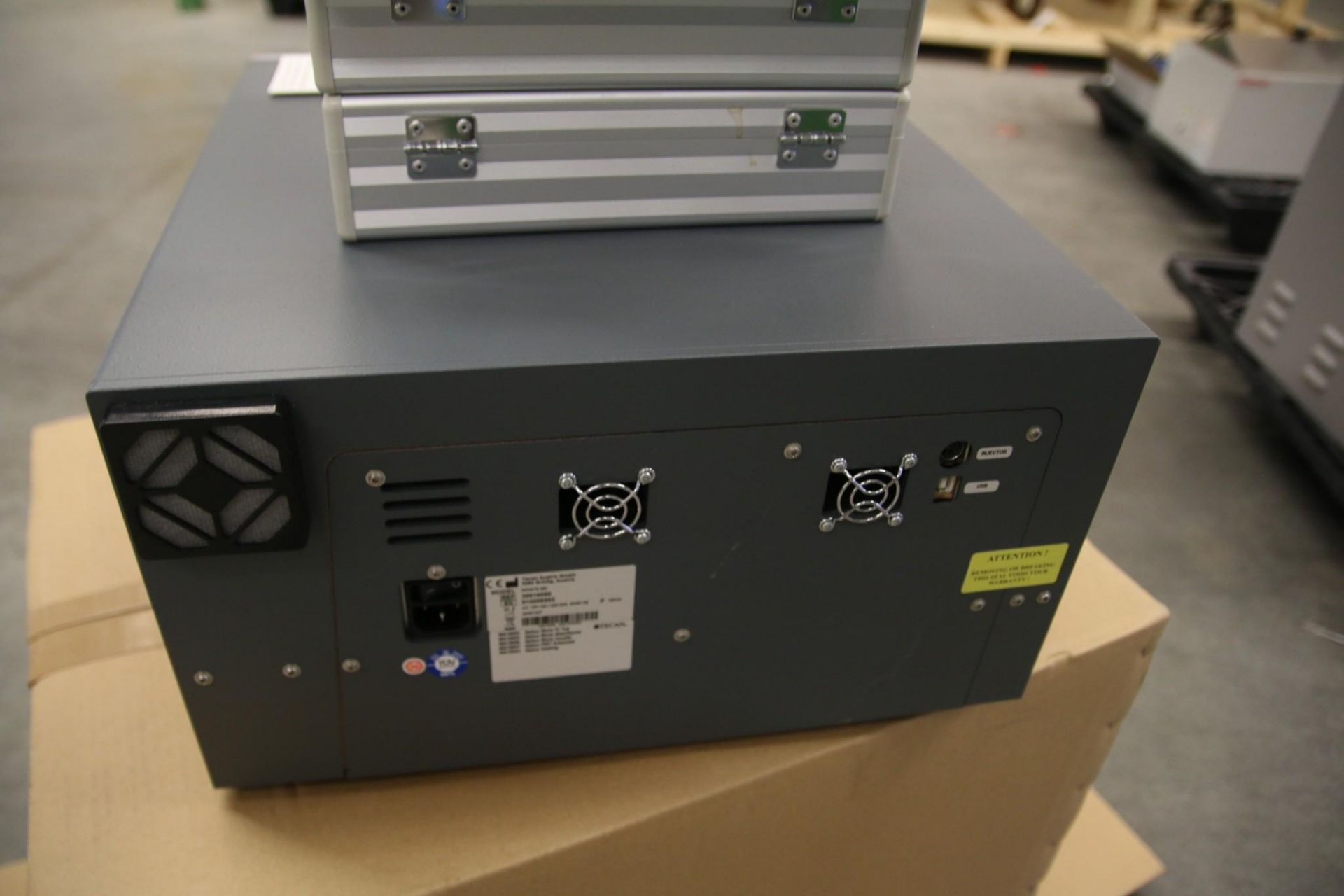 TECAN INFINITE M200 MULTI-DETECTION PLATE READER - Image 3 of 6