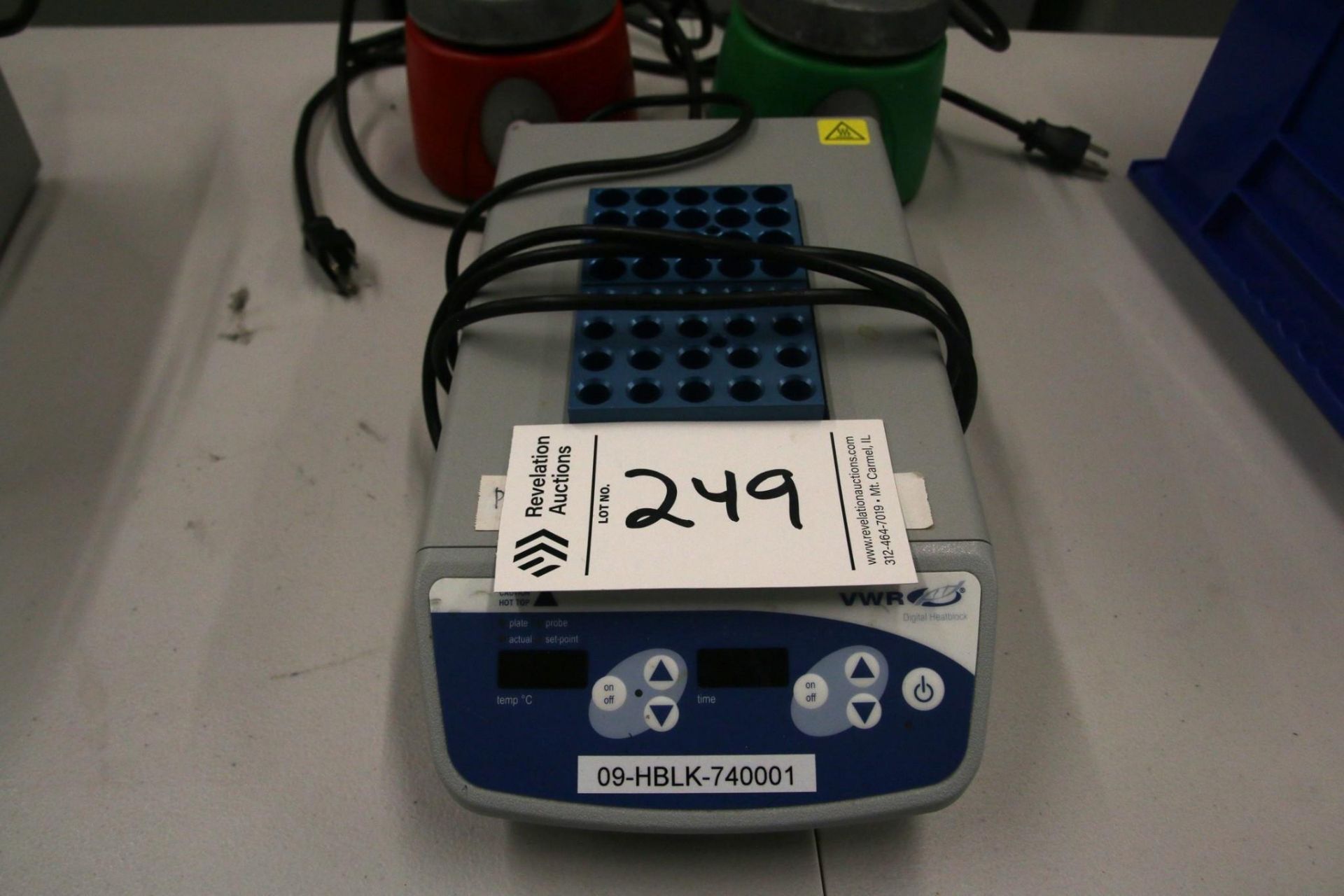 VWR BLOCK HEATER AND (2) VWR STIRRERS - Image 2 of 4