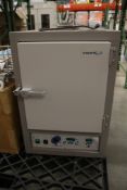 VWR MODEL 1330GM GRAVVITY CONVECTION OVEN