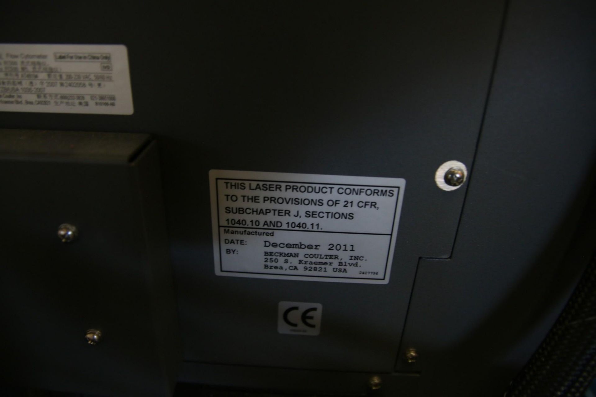 BECKMAN COULTER CYTOMICS FC 500 MPL FLOW CYTOMETER - Image 7 of 7