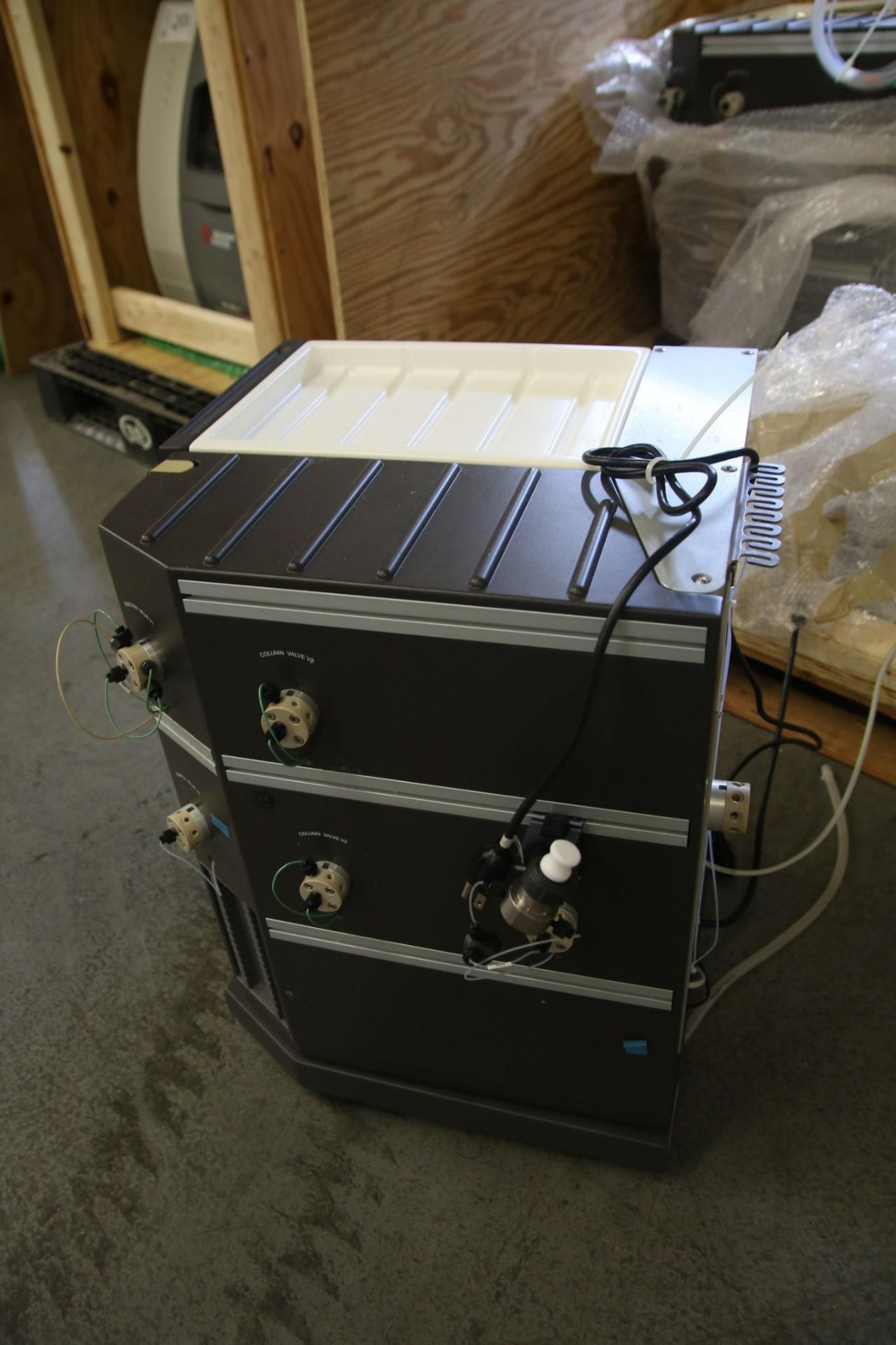 GE AKTAEXPLORER BASED LIQUID CHROMATOGRAPHY SYSTEM - Image 2 of 4