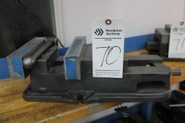 KURT MFG. CO. D675 6” MACHINE VISE