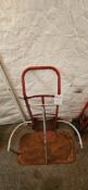 HAND TRUCK