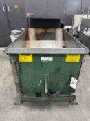 JESCO MODEL 211711 5 YD CUBIC, CAP. 2,000 LB CAP MAX
