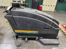 NSS ENTERPRISES WRANGLER 3330 FLOOR SWEEPER