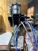 BINKS SPRAY PUMP