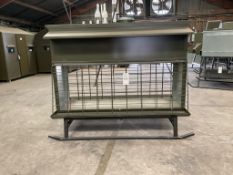 OMDX HAY FEEDER