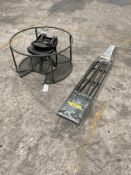 TRIPOD HUNTING STAND