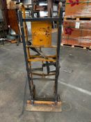 HAND TRUCK