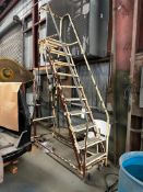ROLLING STEP LADDER