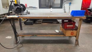 WOODEN WORK BENCH