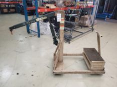 BEECH B-500CW COUNTER WEIGHT CRANE