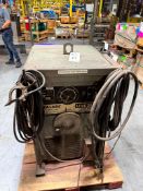 LINCOLN IDEALARC MODEL TM500/500 AC/DC ARC WELDER