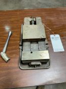 KURT 6 INCH VISE
